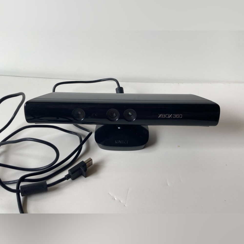 Microsoft Xbox 360 Kinect Motion Sensor Bar Black Model 1414 New Condition